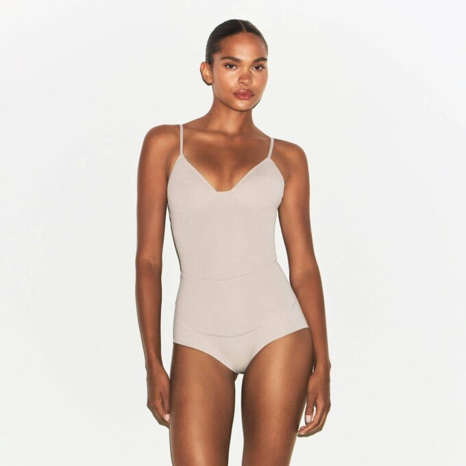 BOMULLSSHAPEWEAR HÖGMIDDAD TROSOR BOMULLSSHAPEWEAR HÖGMIDDAD TROSOR
