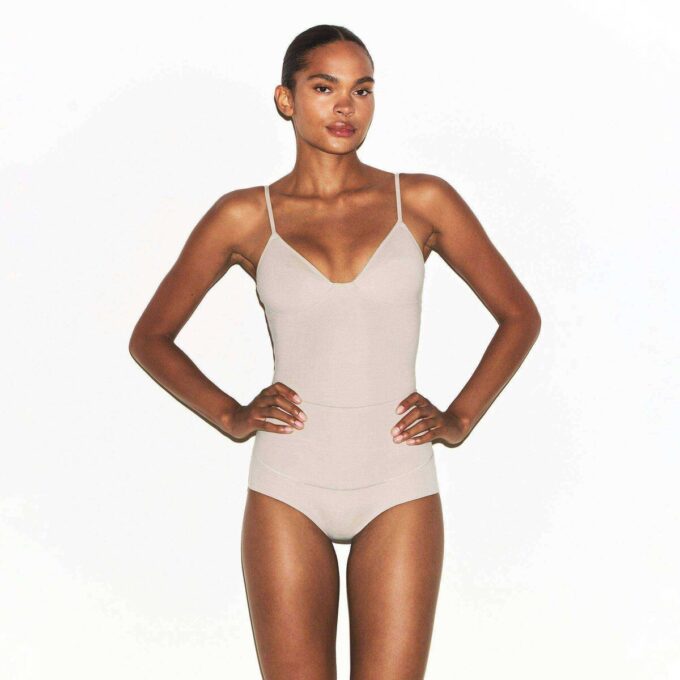 BOMULLSSHAPEWEAR-TRÖJA
