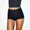 ESSENTIALCOLLEKTIONEN HÖGMIDDAD HETA SHORT ESSENTIALCOLLEKTIONEN HÖGMIDDAD HETA SHORT