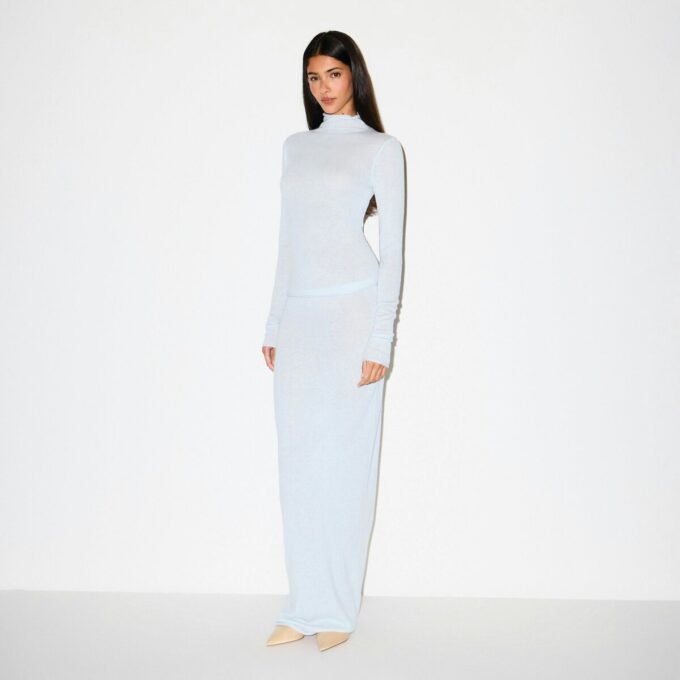 Fjäderlät kashmirpolo