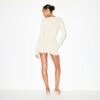 FJÄDERLÄTT KASHMERIKLÄNGD HENLEY MINIKLÄNNING