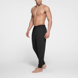 Herr avsmalnande joggingbyxor i friluftsstil