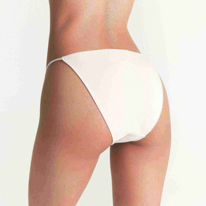 KAKTUSPLANTEN FLEA MARKET X SKIMS BOMULLSRÖJESTRÖJA BIKINI 5-PACK KAKTUSPLANTEN FLEA MARKET X SKIMS BOMULLSRÖJESTRÖJA BIKINI 5-PACK
