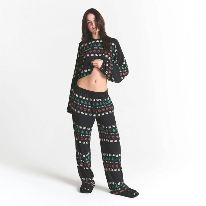 KAKTUSVÄXT FLEA MARKET X SKIMS SKIMS SLEEP CROPPED LÅNGÄRMAD OCH BYXOR SET