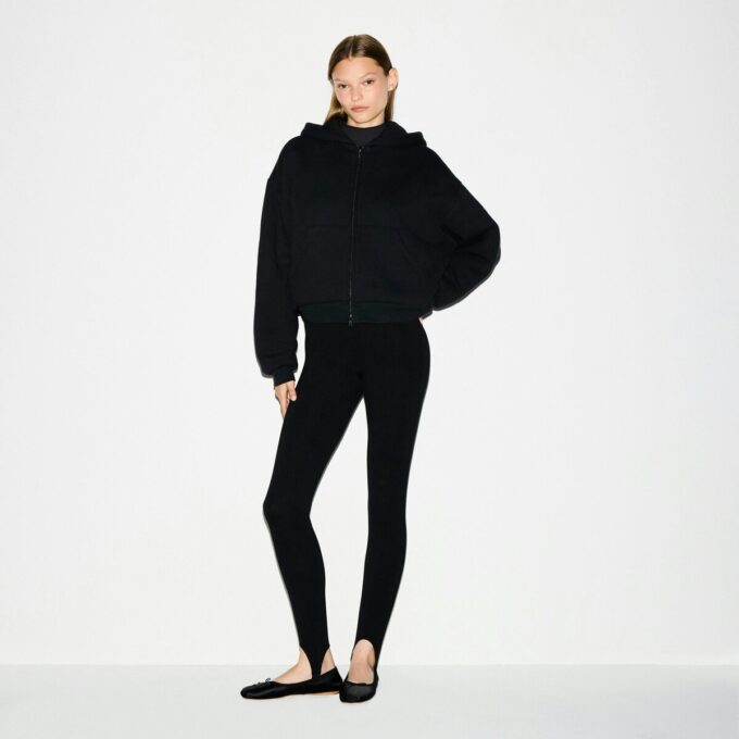 KRAFTIGT FLEECE BOXY HOODIE MED DRAGKEDJA KRAFTIGT FLEECE BOXY HOODIE MED DRAGKEDJA
