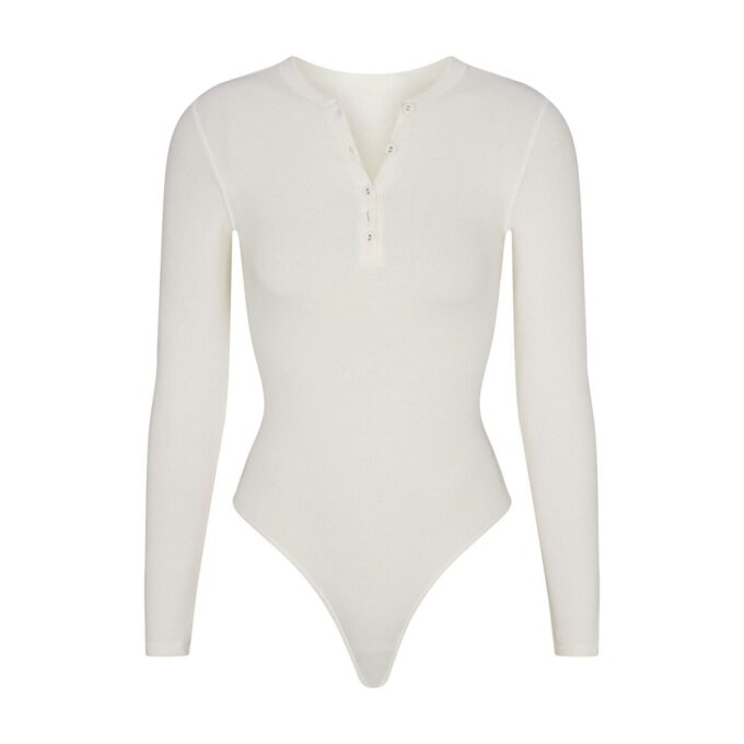 LÅNGÄRMAD HENLEY-BODY MED RIBBAD BOMULL LÅNGÄRMAD HENLEY-BODY MED RIBBAD BOMULL