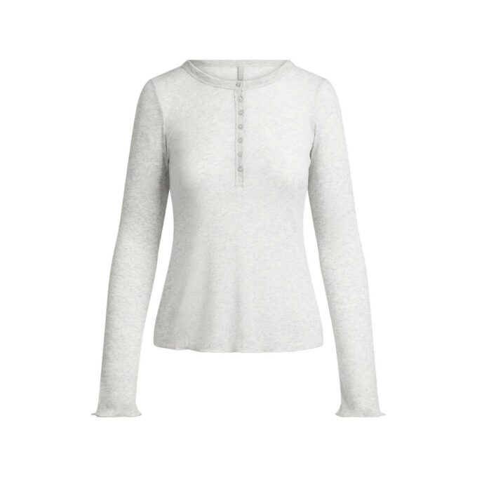 LÅNGÄRMAD HENLEY-TRÖJA MED SKINN LÅNGÄRMAD HENLEY-TRÖJA MED SKINN