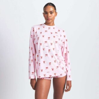 LÅNGÄRMAD T-SHIRT OCH KORTA BOXERSET FÖR POJKVÄN LÅNGÄRMAD T-SHIRT OCH KORTA BOXERSET FÖR POJKVÄN