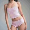 LOGOTYP POINTELLE BESKRIVET CAMI-SET LOGOTYP POINTELLE BESKRIVET CAMI-SET