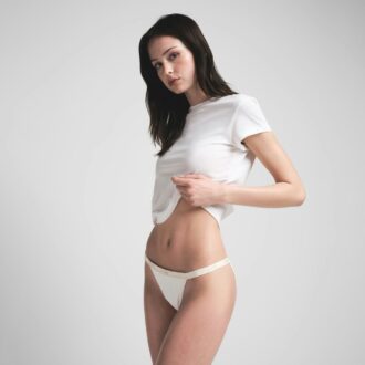 LÄTT BOMULLSBIKINI MED LOGOTYP PICOT STRING