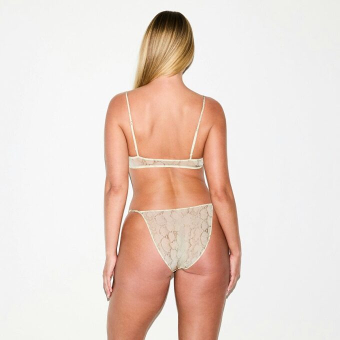 MJÖLKIG TRANSPARENT TRIANGEL-BRALETTE