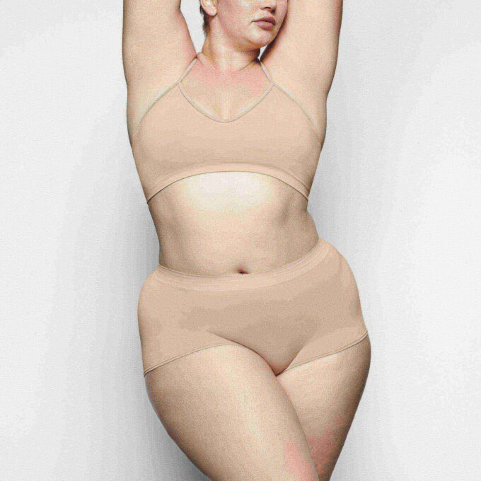 MJUK, UTJÄMNANDE, SÖMLÖS BRALETTE