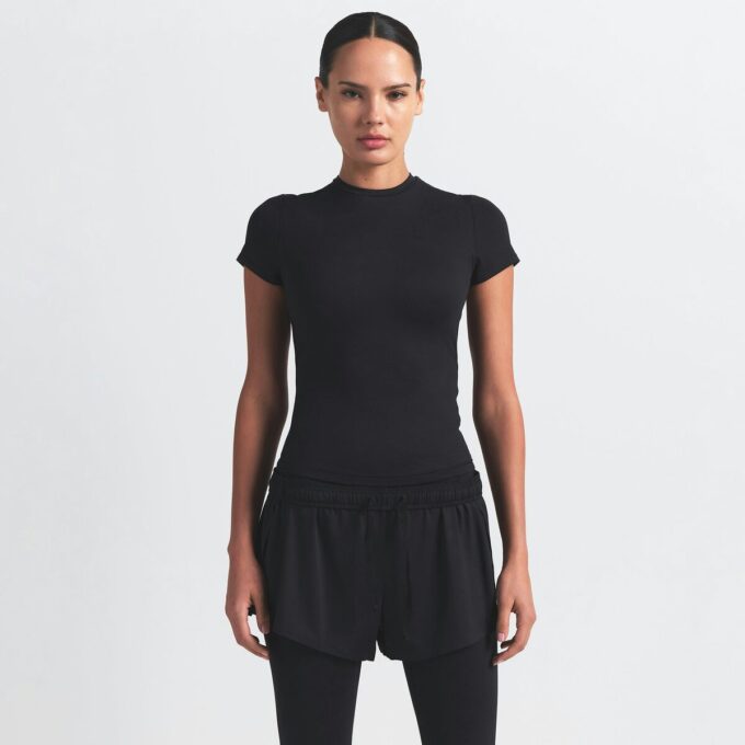 NikeSKIMS LUFTIG MINI SHORT NikeSKIMS LUFTIG MINI SHORT