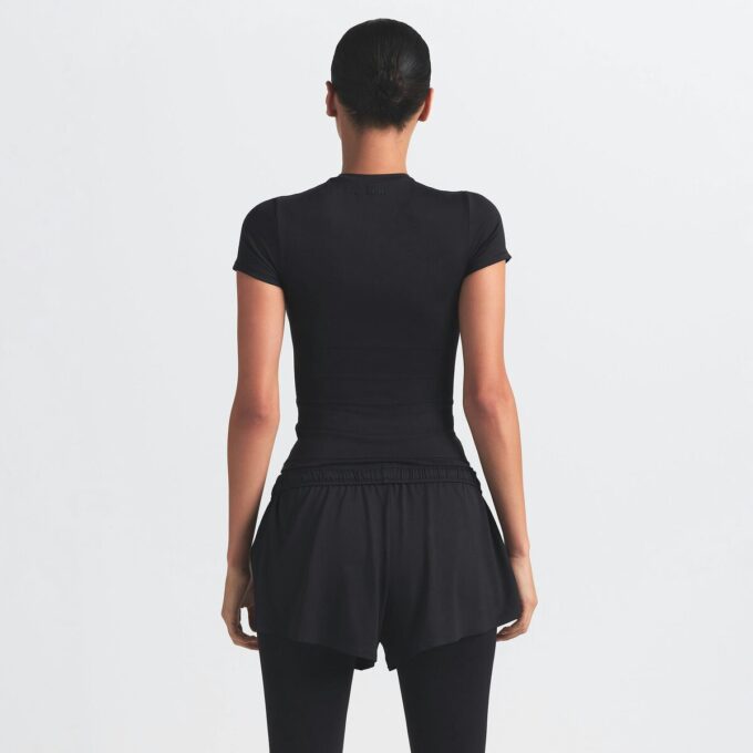 NikeSKIMS LUFTIG MINI SHORT NikeSKIMS LUFTIG MINI SHORT