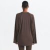 NikeSKIMS LUFTIG V-RINGAD OVERSIZED LÅNGÄRMAD TOPP NikeSKIMS LUFTIG V-RINGAD OVERSIZED LÅNGÄRMAD TOPP