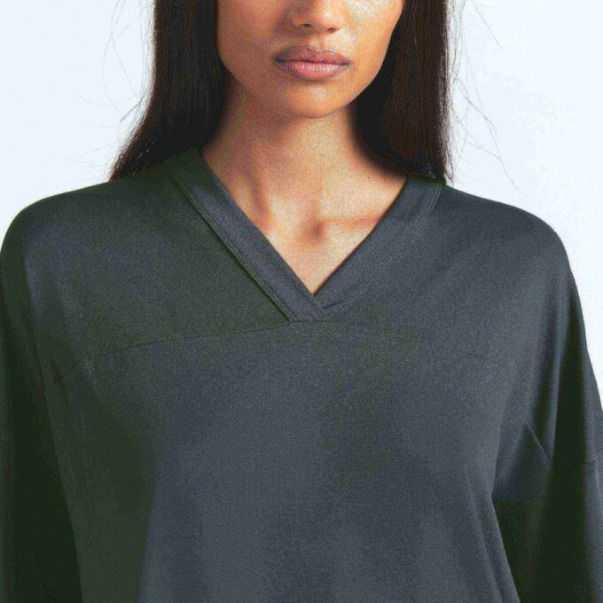 NikeSKIMS LUFTIG V-RINGAD ÖVERSIZED TOPP NikeSKIMS LUFTIG V-RINGAD ÖVERSIZED TOPP