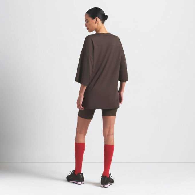 NikeSKIMS LUFTIG V-RINGAD ÖVERSIZED TOPP NikeSKIMS LUFTIG V-RINGAD ÖVERSIZED TOPP