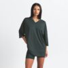 NikeSKIMS LUFTIG V-RINGAD ÖVERSIZED TOPP NikeSKIMS LUFTIG V-RINGAD ÖVERSIZED TOPP