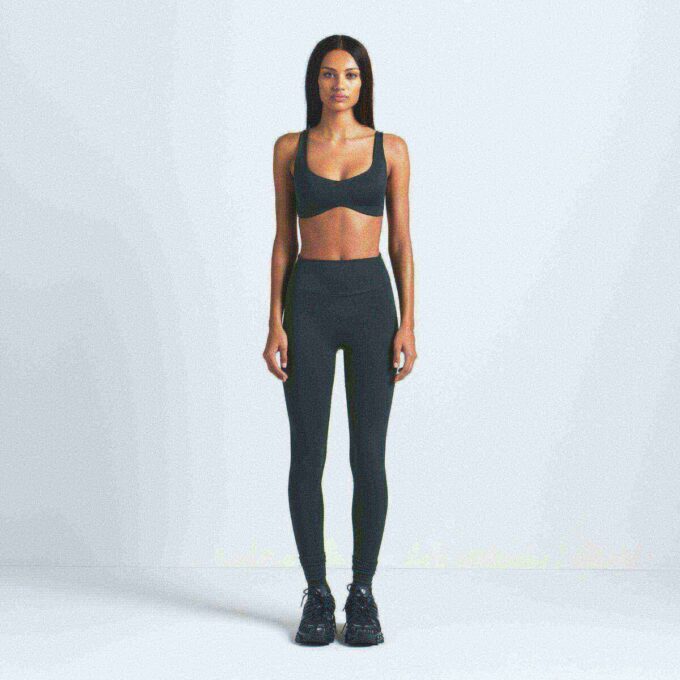 NikeSKIMS MATT 26″ LEGGINGS NikeSKIMS MATT 26″ LEGGINGS