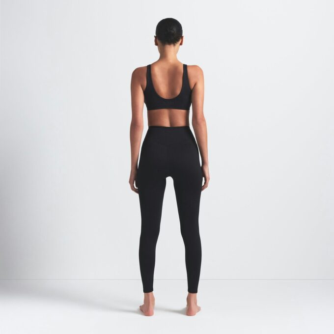 NikeSKIMS MATT 26″ LEGGINGS NikeSKIMS MATT 26″ LEGGINGS