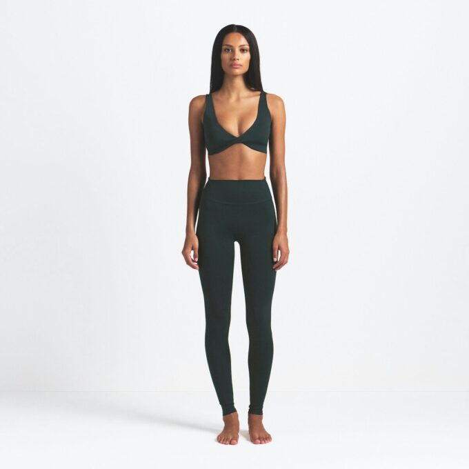 NikeSKIMS MATT 29″ LEGGINGS NikeSKIMS MATT 29″ LEGGINGS