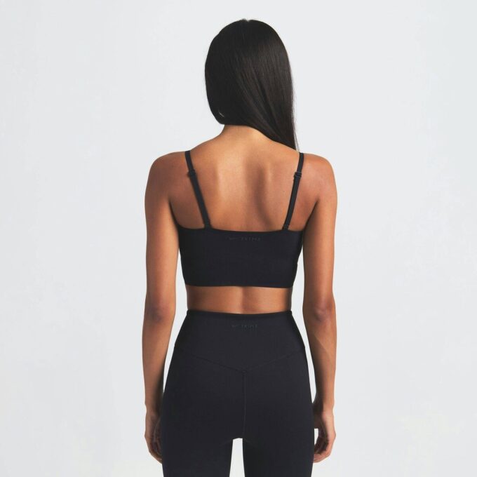 NikeSKIMS MATT CAMI-BH-TOPP NikeSKIMS MATT CAMI-BH-TOPP