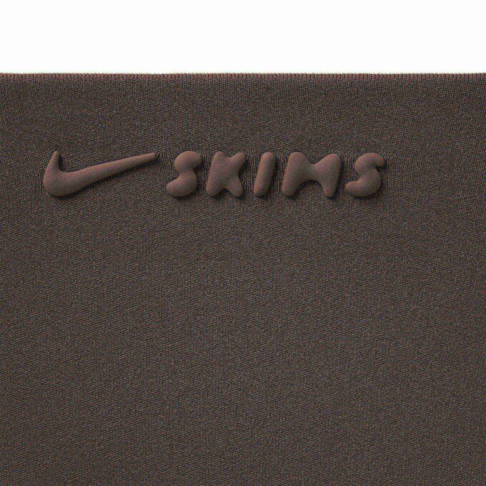 NikeSKIMS MATT CAMI-BH-TOPP NikeSKIMS MATT CAMI-BH-TOPP