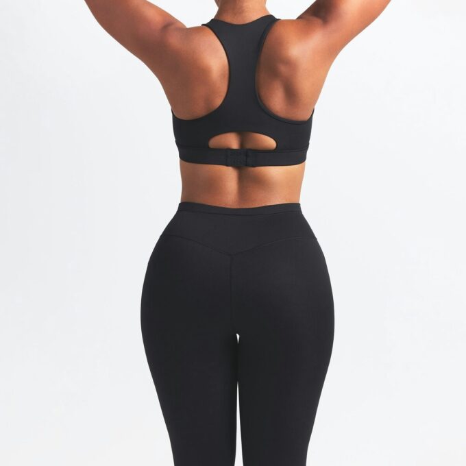 NikeSKIMS MATT FOOTSIE GRIP LEGGINGS NikeSKIMS MATT FOOTSIE GRIP LEGGINGS