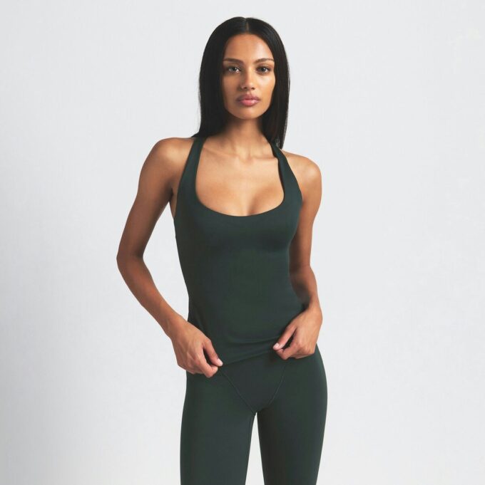 NikeSKIMS MATT RACER BACK-LINNE NikeSKIMS MATT RACER BACK-LINNE