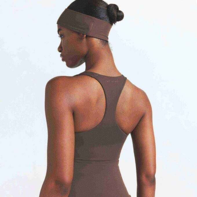 NikeSKIMS MATT RACER BACK-LINNE
