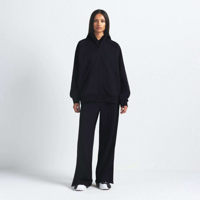 NikeSKIMS MATT TRICOT OVERSIZED TRÄNINGSJACKA NikeSKIMS MATT TRICOT OVERSIZED TRÄNINGSJACKA