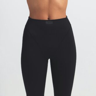 NikeSKIMS MATT V-LINE 26″ LEGGINGS