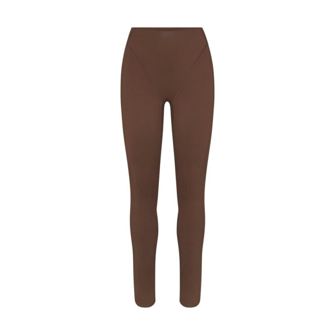 NikeSKIMS MATT V-LINE 26″ LEGGINGS NikeSKIMS MATT V-LINE 26″ LEGGINGS