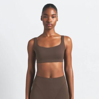 NikeSKIMS MATTE BH MED ROLLUPPRINGNING