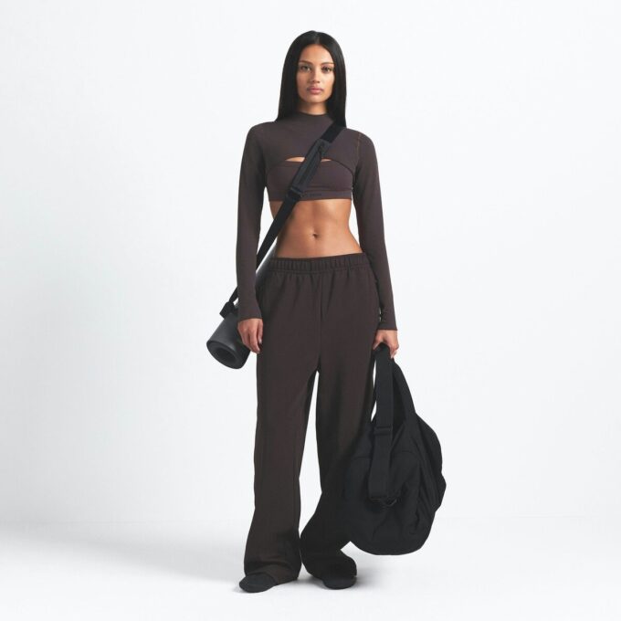 NikeSKIMS MATTE TRICOT SIDA SNAPS BYXA NikeSKIMS MATTE TRICOT SIDA SNAPS BYXA