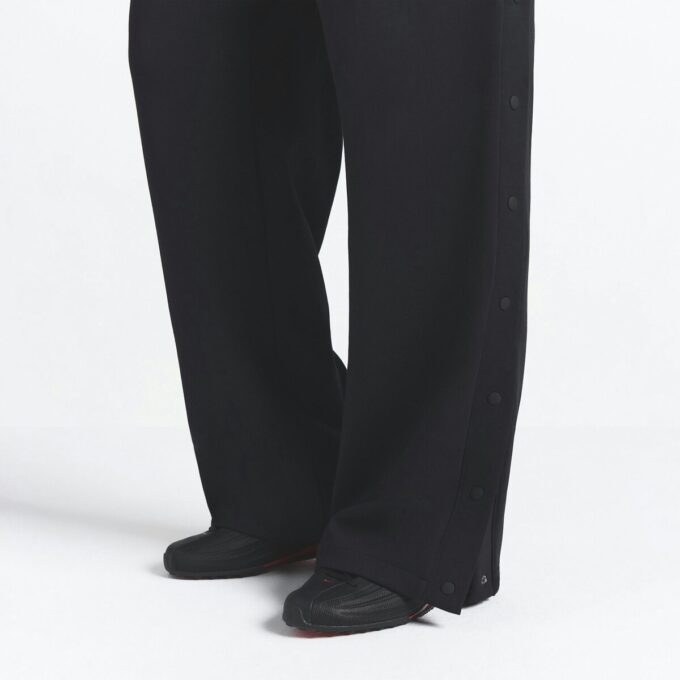 NikeSKIMS MATTE TRICOT SIDA SNAPS BYXA NikeSKIMS MATTE TRICOT SIDA SNAPS BYXA