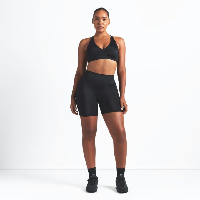 NikeSKIMS SHINE BONDED WAIST 12,5 cm BIKERSHORTS NikeSKIMS SHINE BONDED WAIST 12,5 cm BIKERSHORTS