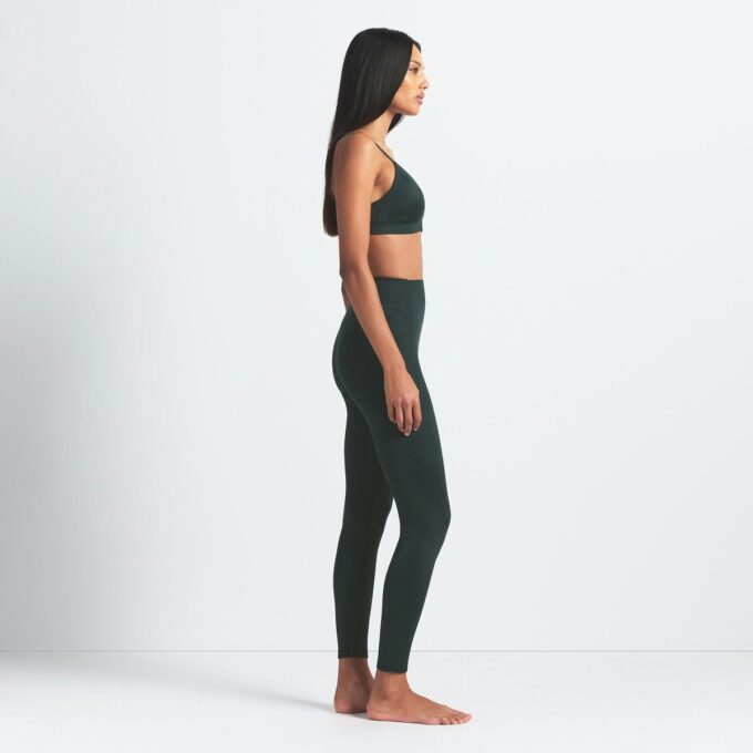NikeSKIMS SHINE BONDED WAIST 66″ LEGGINGS NikeSKIMS SHINE BONDED WAIST 66″ LEGGINGS