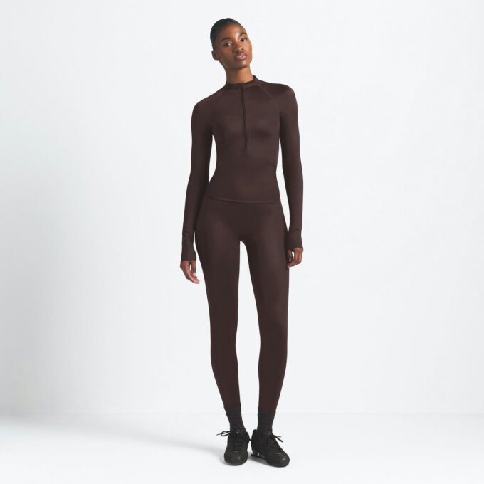 NikeSKIMS SHINE LÅNGÄRMAD HALV DRAGKEDJA NikeSKIMS SHINE LÅNGÄRMAD HALV DRAGKEDJA