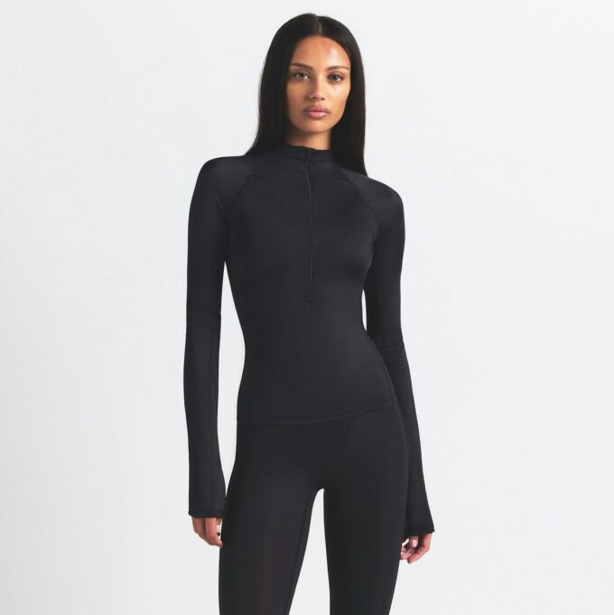 NikeSKIMS SHINE LÅNGÄRMAD HALV DRAGKEDJA NikeSKIMS SHINE LÅNGÄRMAD HALV DRAGKEDJA