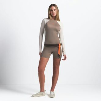 NikeSKIMS SHINE LÅNGÄRMAD RUNDHALSAD TRÖJA