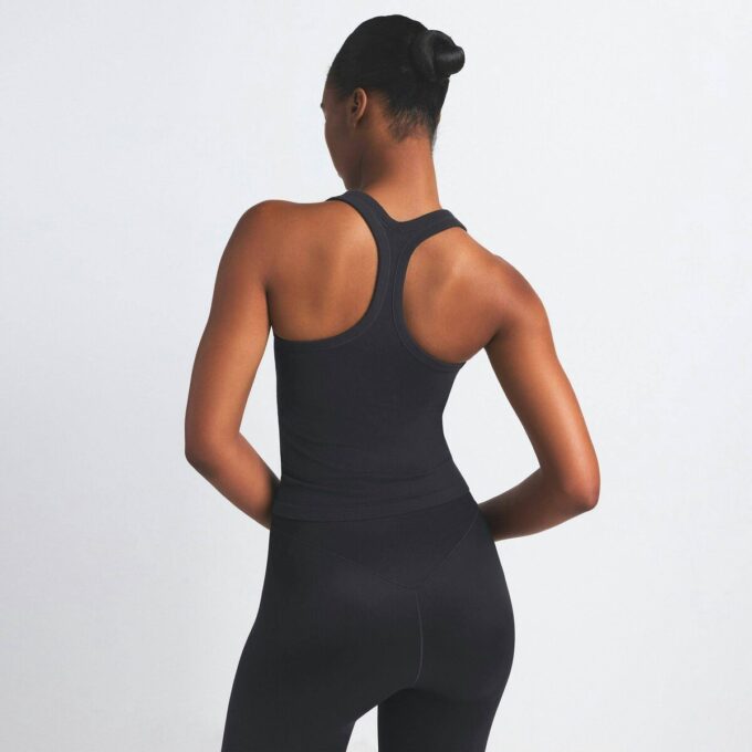 NikeSKIMS VINTAGE SÖMLÖST RACERBACK-LINNE NikeSKIMS VINTAGE SÖMLÖST RACERBACK-LINNE