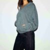 POJKVÄN FLEECE OVERSIZED HOODIE MED DRAGKEDJA POJKVÄN FLEECE OVERSIZED HOODIE MED DRAGKEDJA