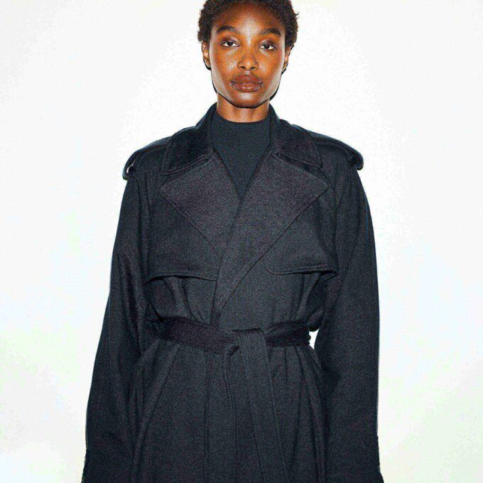 POJKVÄN FLEECE OVERSIZED TRENCHCOAT POJKVÄN FLEECE OVERSIZED TRENCHCOAT