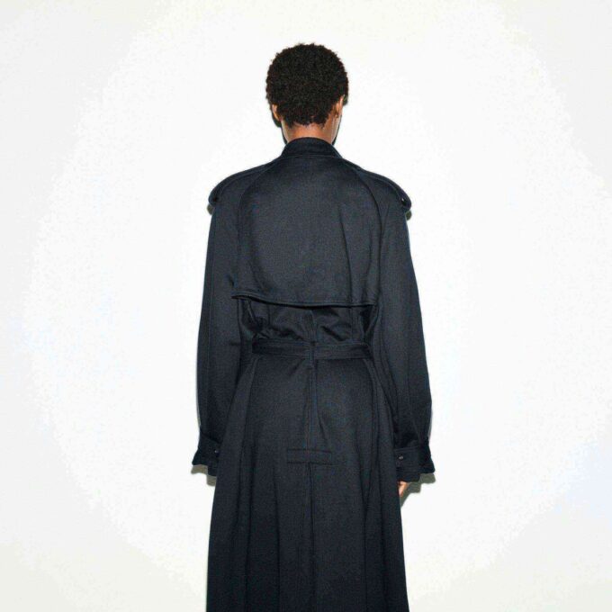 POJKVÄN FLEECE OVERSIZED TRENCHCOAT POJKVÄN FLEECE OVERSIZED TRENCHCOAT