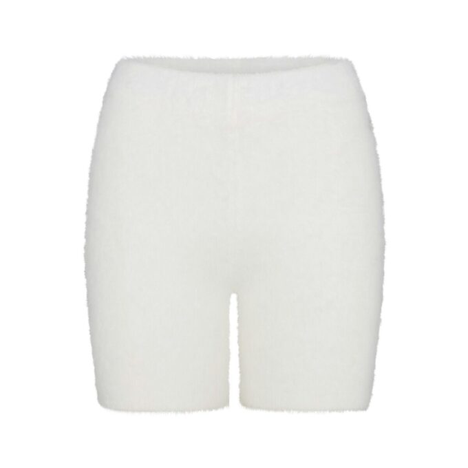 SET MED LUDDIG STICKNING, CROP TOPP OCH SHORTS SET MED LUDDIG STICKNING, CROP TOPP OCH SHORTS