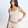 SET MED RIBBAT BOMULLSTRYCK OCH SHORT