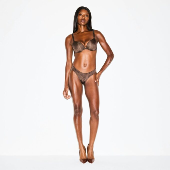 SHINE FOUNDATIONS DIPPADE BIKINI