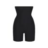SKIMS BODY CORE SCULPT HÖGMIDDAD SHORTS