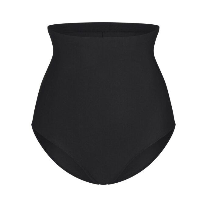 SKIMS BODY CORE SCULPT RUMPLYFTANDE TROSOR